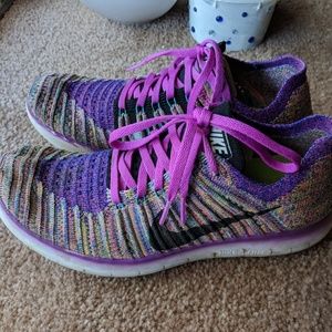 Nike Flyknit Free Run womens 7.5